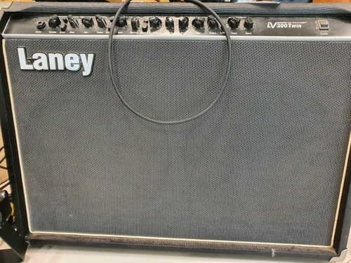 Amp Cubo Laney Lv 300 Twin!! Aceito Proposta