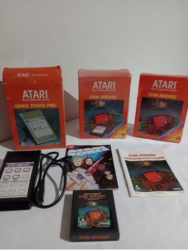 Atari 2600 Star Raiders Caja , Juego, Manual Y Touch Pad (b)