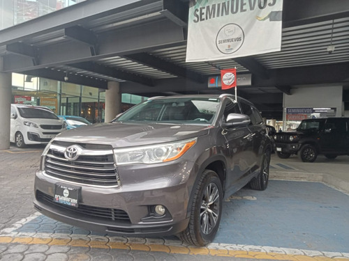 Toyota Highlander 2016