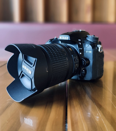 Câmera Dslr Nikon D7100