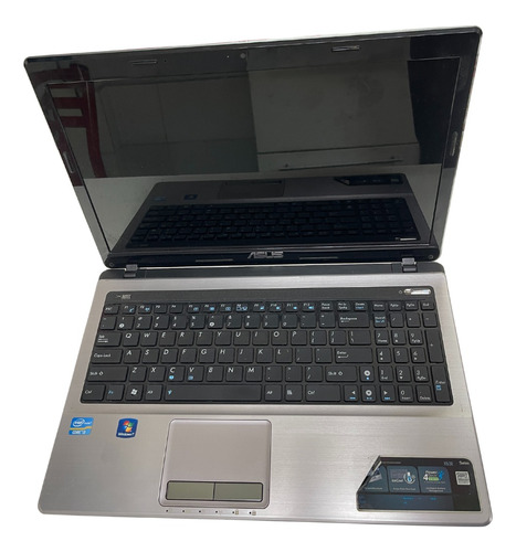 Asus X53e Notebook Intel Core I3 - Funda Regalo