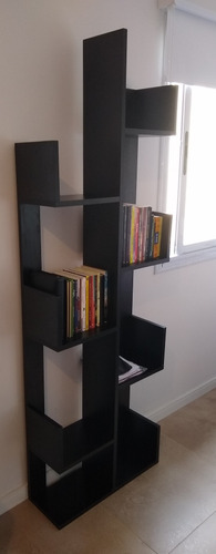 Biblioteca Minimalista