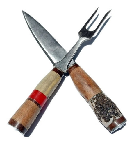 Set Asado Tenedor + Cuchillo Artesanal Acero Tandil C/ Vaina