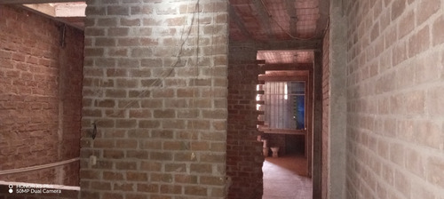 Casa Construida 2 Pisos X90 Mtrs Cuadrados - Imagen 2