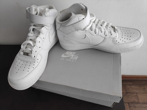 Zapatillas Nike Air Force 1 07 Mid Impecables