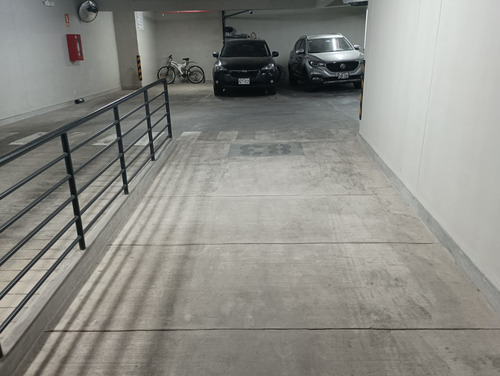 Venta De Cochera Estacionamiento Cochera/gym/piscina/bar/parrilla/salon Javier Prado Lince, Avenida Arequipa - Imagen 4