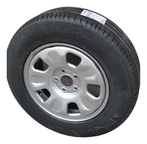 Neumático Michelin 215 65 16 