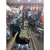 Guitarra Fender Stratocaster Made In Mexico Usada