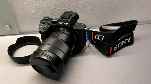 Sony Alpha A7 Iii 7m3 + Lente Zoom Gran Angular 16-35mm F4