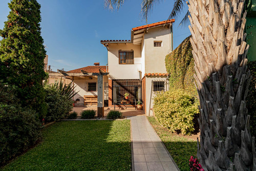 Venta Casa 5 Ambientes En Haedo Sur