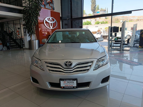 Toyota Camry 2011