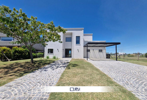 Casa Al Agua En Venta - San Matias | Escobar