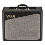 Amplificador Vox Av Series Av15 Valvular Para Guitarra De 15w Color Negro 220v