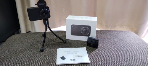 Câmera De Vídeo Xiaomi Mi Action Camera 4k Ydxj01fm Preta