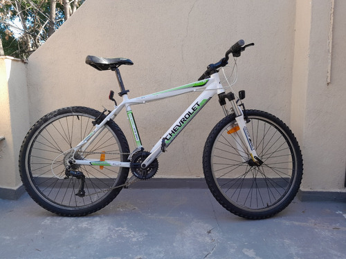 Mountain Bike Chevrolet R26 - 21v Shimano 