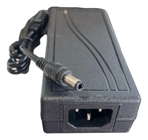 Cargador Para Camara / Monitor 12v 5a / 3164 / Globaltronic