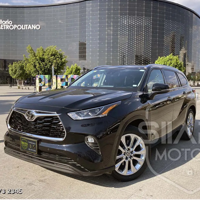Toyota Highlander 2022