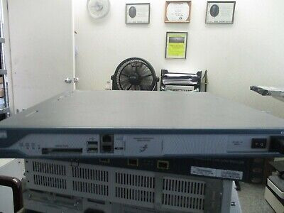 Cisco 2800 Series Intergrated Router, Model: Cisco2811 V Tty