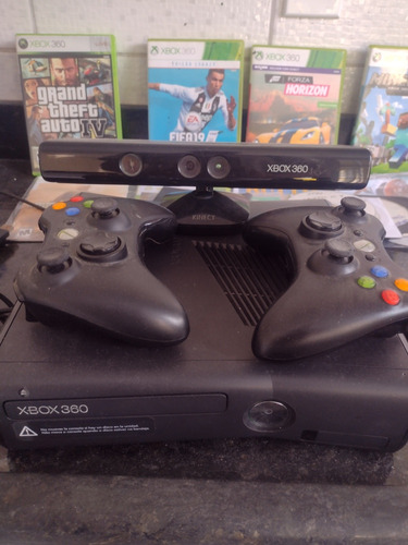 Xbox 360 Com Jogos, Joysticks, Kinect E Exaustor De Calor 