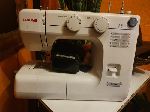 Maquina De Coser Janome 2008