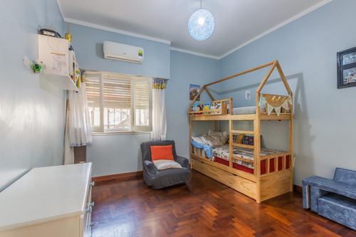 Casa 3 Ambientes Con Pileta + Departamento 2 Amb En Venta En Ramos Mejía - Imagen 4