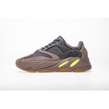 Yeezy Boost  700 Mauve Leia A Descrição