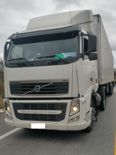 VOLVO FH440  -2010 - 4X2 I-SHIFT AUTOMÁTICO COM CARRETA BAÚ