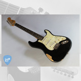Squier By Fender California Stratocaster Relic Pick Nacarado