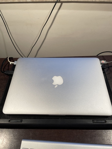 Macbook Pro (retina, 13-inch, Mid 2014)/ I7 / 16gb / Ssd 1tb