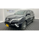   Toyota   Fortuner    24l Street Tp 2.4