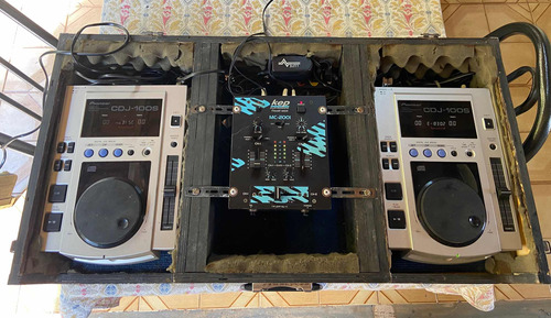 Par Cdj Pioneer 100s Com Mixer E Caser