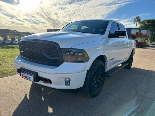 Ram 1500 Laramie 5.7 V8. Recibo Vehículos.