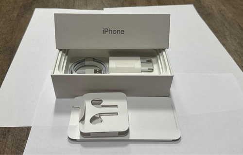 iPhone 11 64gb - Branco - Semi Novo