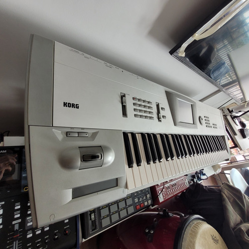 Korg Trinity Perfecto Permuto