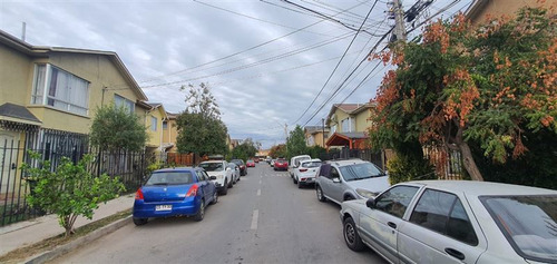 Casa En Arriendo En Maipú