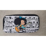 Funda Porta Anteojos Neoprene C/cierre Mafalda Con Guitarra