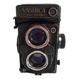 Camera Antiga Yashica Mat 124g Para Decoração 