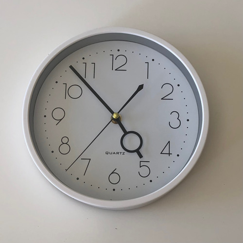 Reloj De Pared Colgar Blanco 23 Cm Funcionando Silencioso