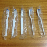 Escova Dental Simples (150 Un)