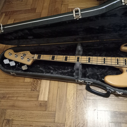 Squier Jazz Bass Vintage Micrófonos Fender Y Estuche Rígido 