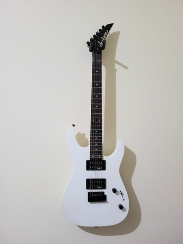 Guitarra Jackson Dinky Js12