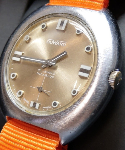 Reloj Pulsera Duward Swiss Made.