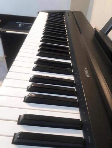 Piano Yamaha P-35 - Con Mesa