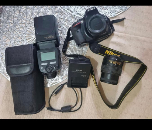 Vendo Nikon 5200 Equipo Completo 