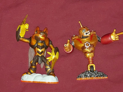 Figuras De Skylander Giants Bouncer Y Swarm