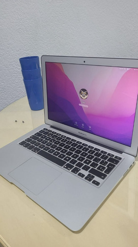 Venta Macbook Pro 2017, 8 Gb Ram, 128 Gb Ssd Plata