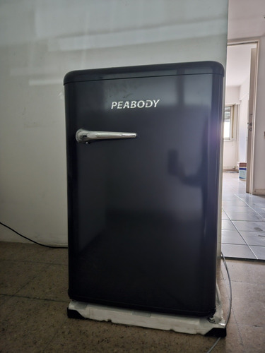 Heladera Peabody Mini-bar Bajo Mesada Black Pby-135