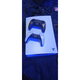 Play Station 5 500gb + 2 Controles