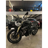 Triumph Street Triple