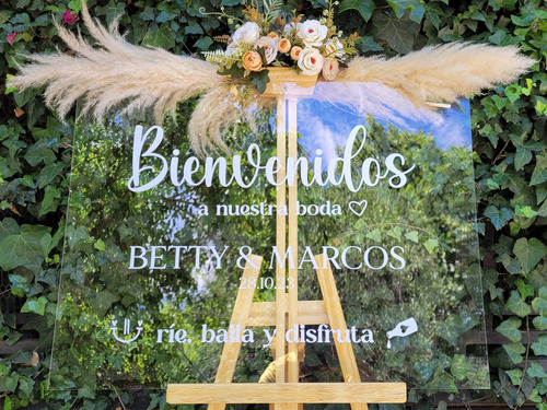 Alquiler Cartel De Bienvenida + Flores + Personalizado 